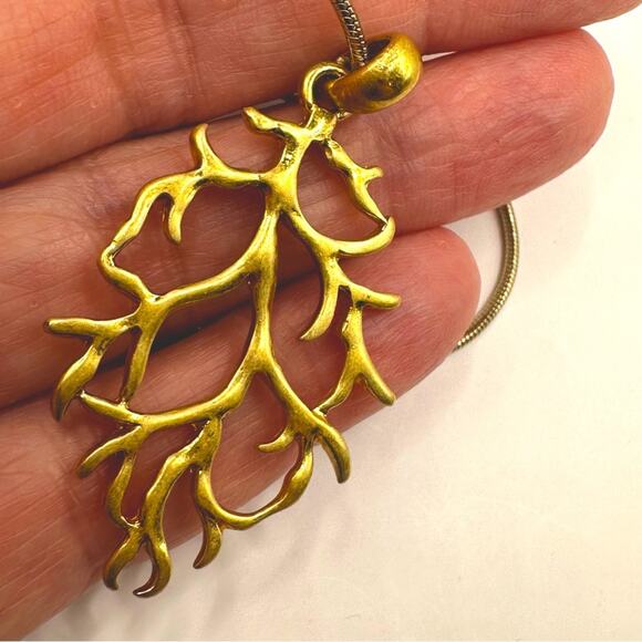 Lia Sophia Branch Out Matte Gold Tone 24KGB Snake Necklace - Picture 10 of 11